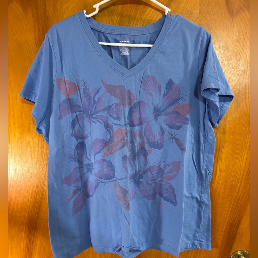Blue Floral V-Neck Tee